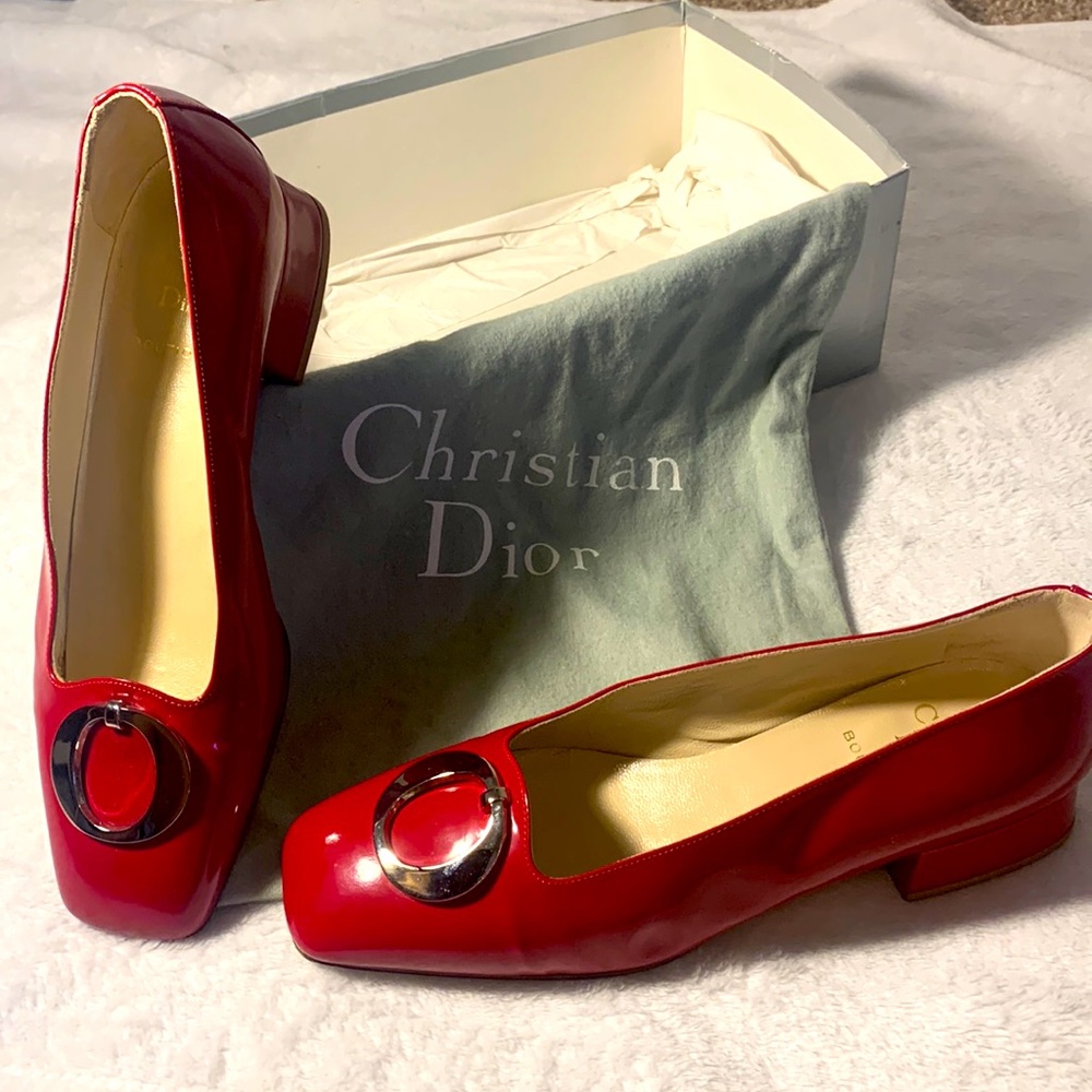 Christian Dior boutique vintage red patent leather pilgrim shoes size 37/6.5
